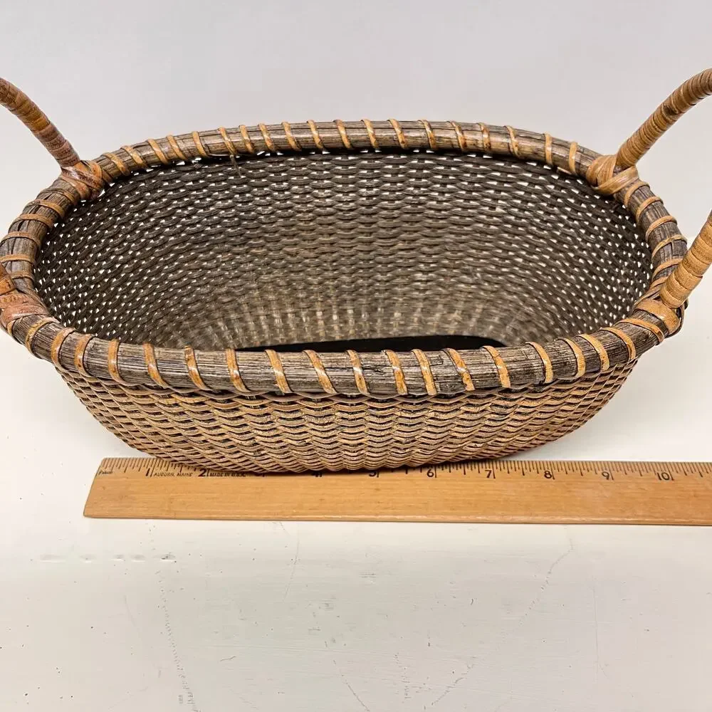 Oval Hand Woven Nantucket Basket Wooden Base